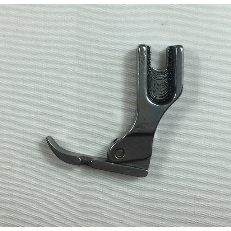 P36N - ファスナー押さえ 右