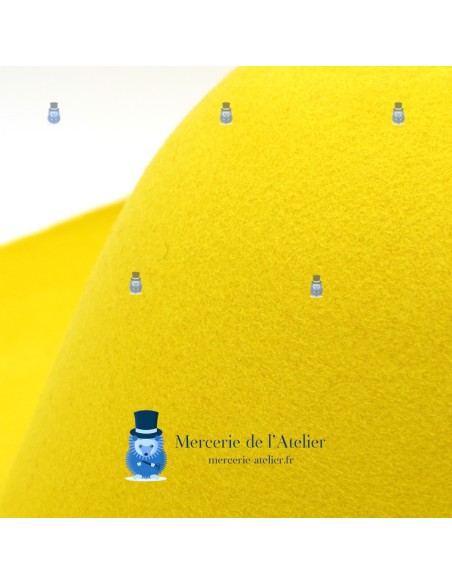 Capelina fieltro de lana 180gr - Amarillo Chartreuse