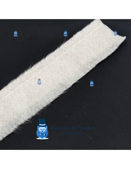 White sleevehead roll with reinforcement, by the metre