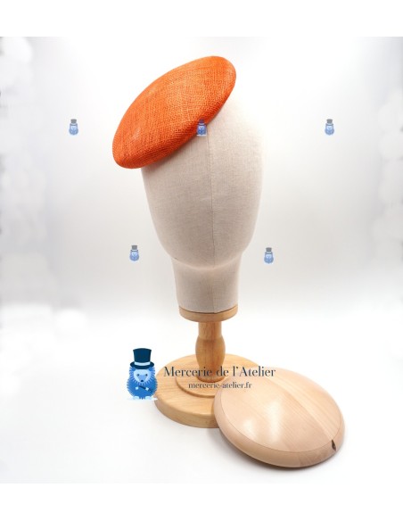 Fascinator und maßgefertigter Hut - Hutformen für Zeremonien