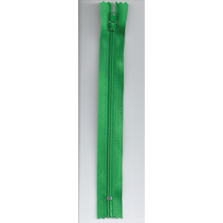 Reißverschluss - Grasgrün - 18cm