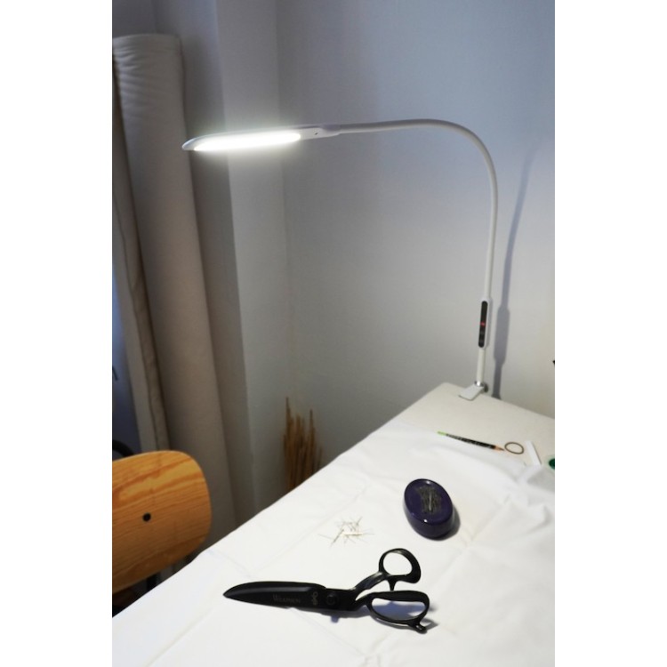 Lampada da laboratorio / macchina da cucire