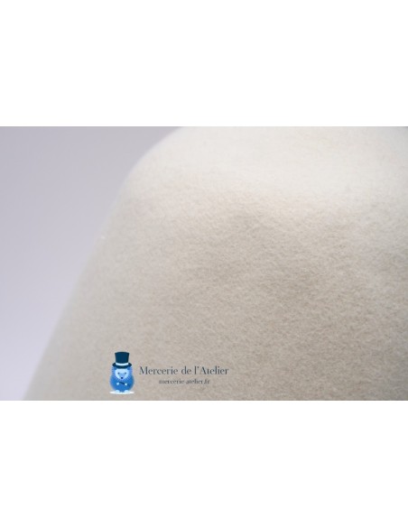 Wool felt cone - White