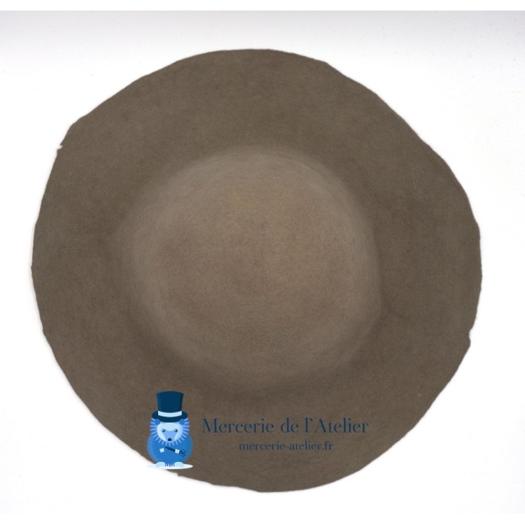 Capelina feltro de lã 180gr - Cinza Pérola
